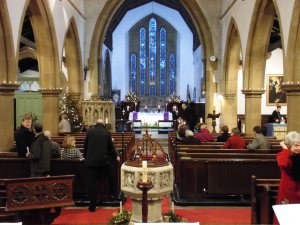 St Thomas interior (Christmas)